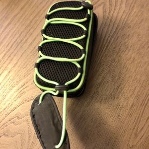 Goal Zero Rock Out Rechargeable Portable Grn Speak